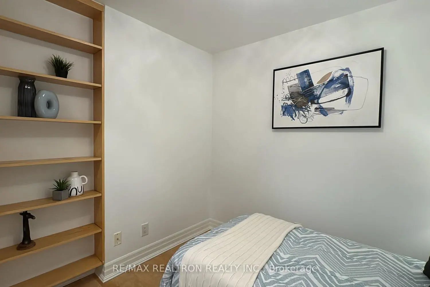 Additional image 5 of 2020 Mcnicoll Avenue 611