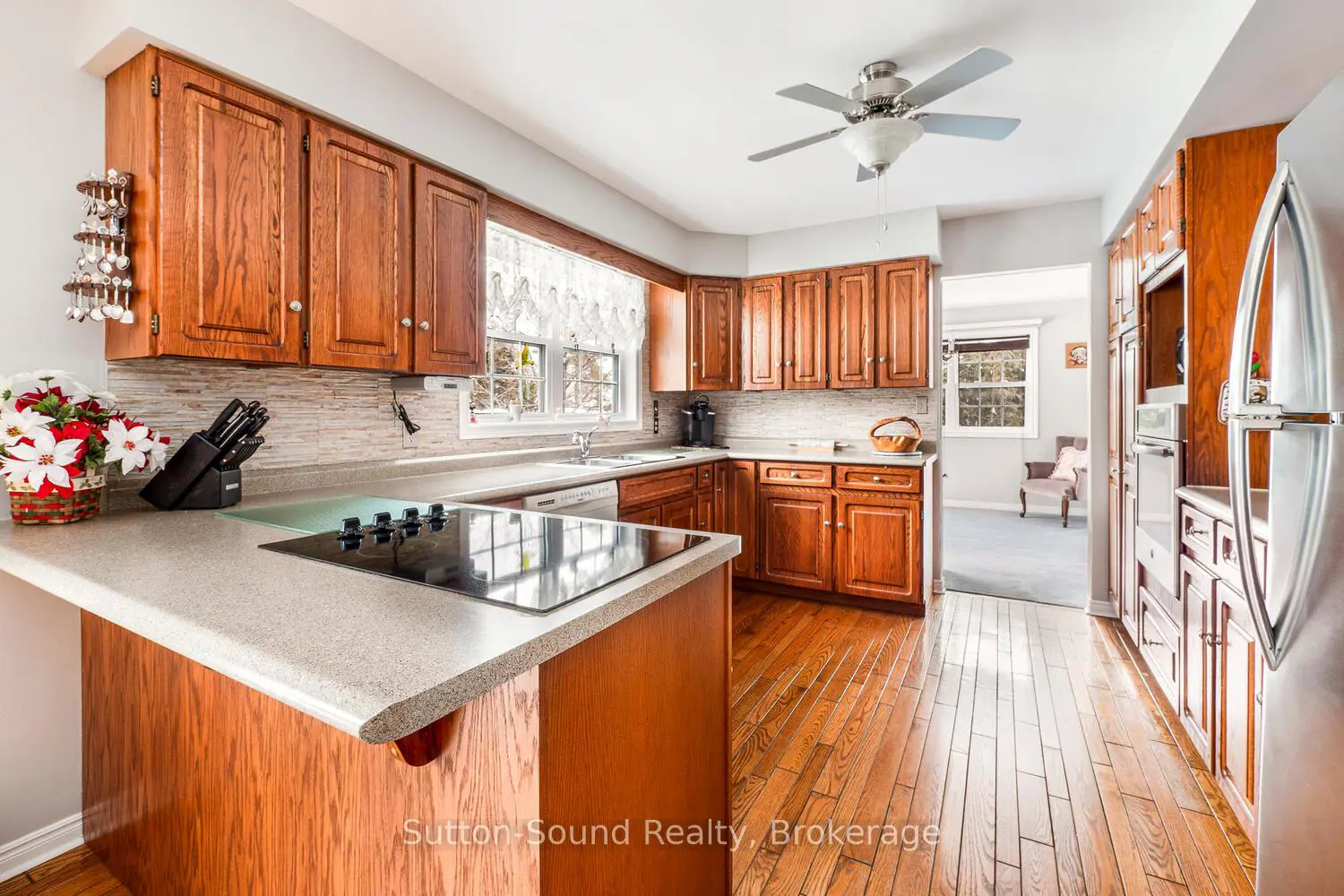 Additional image 9 of 8 Pine Tree Drive