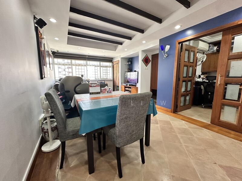 165 Hougang Avenue 1