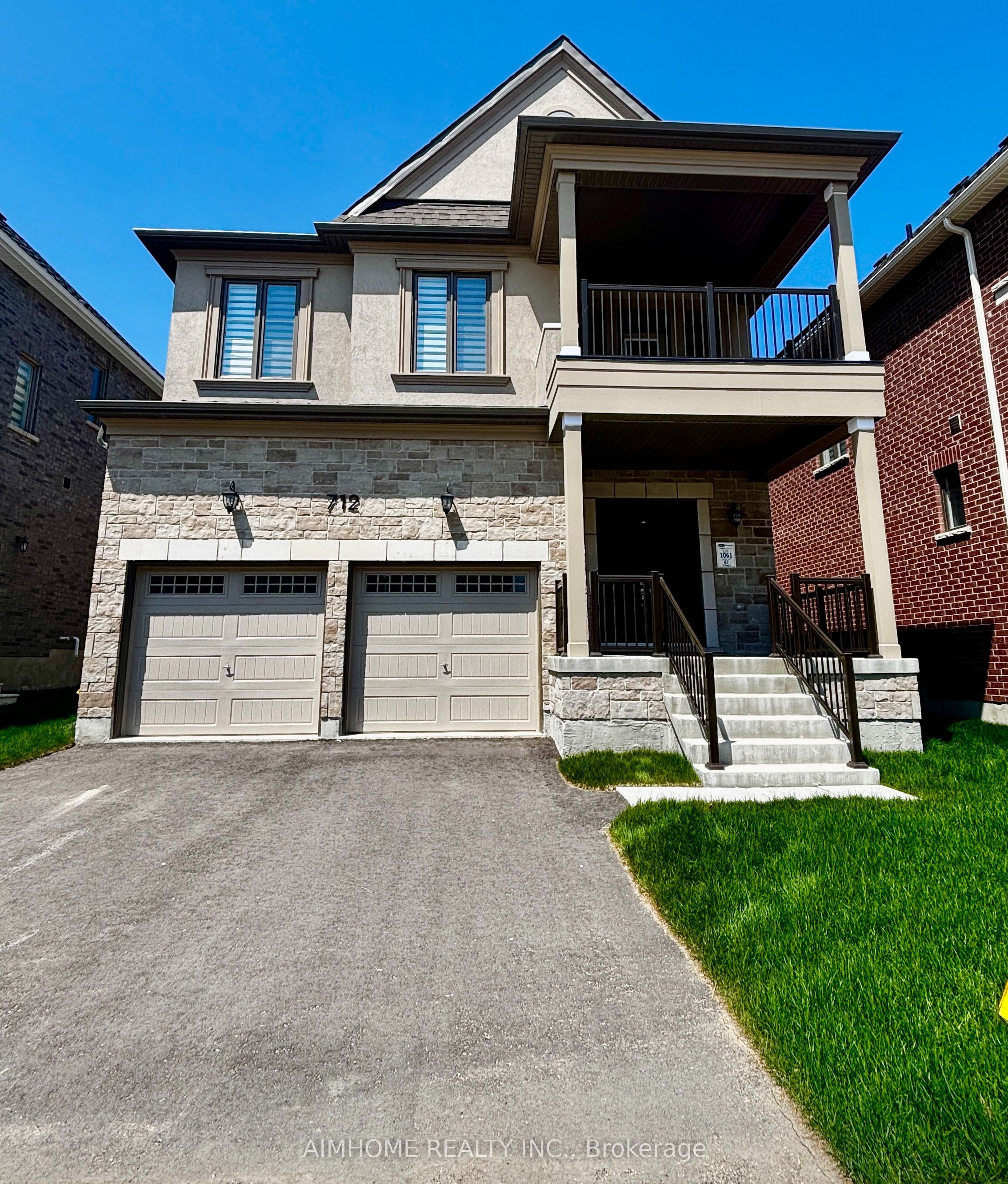 712 Newlove Street, Innisfil, ON, L9S 0R8