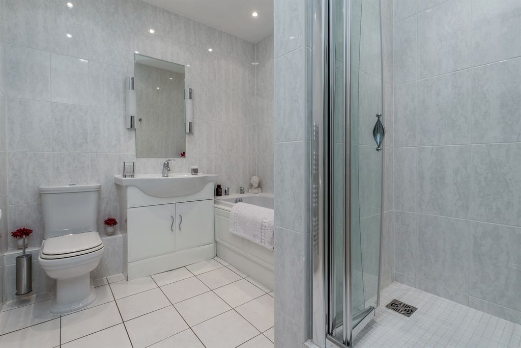Additional image 16 of 3 bed flat for saleKingburys House, St. Hilarys Park, Alderley Edge SK9