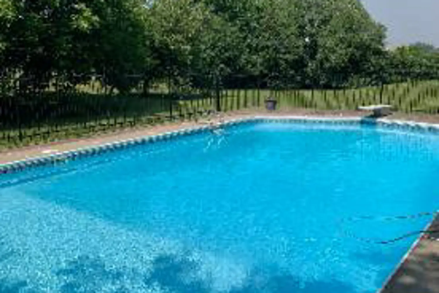 Additional image 19 of 28 Manswood Crescent