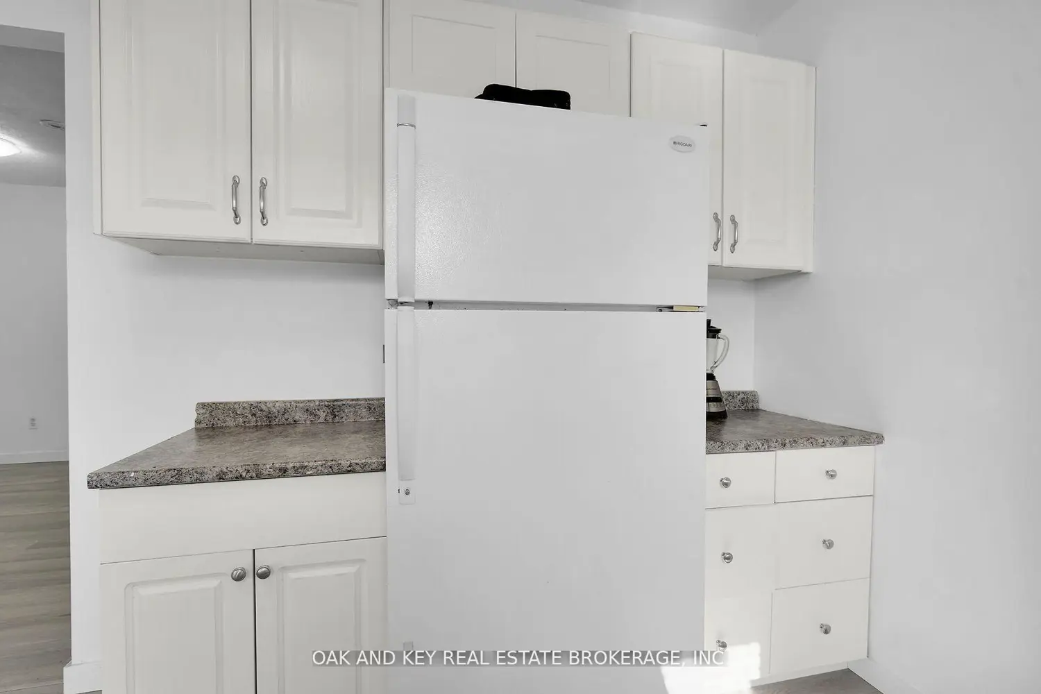 Additional image 10 of 330 Fleming Drive