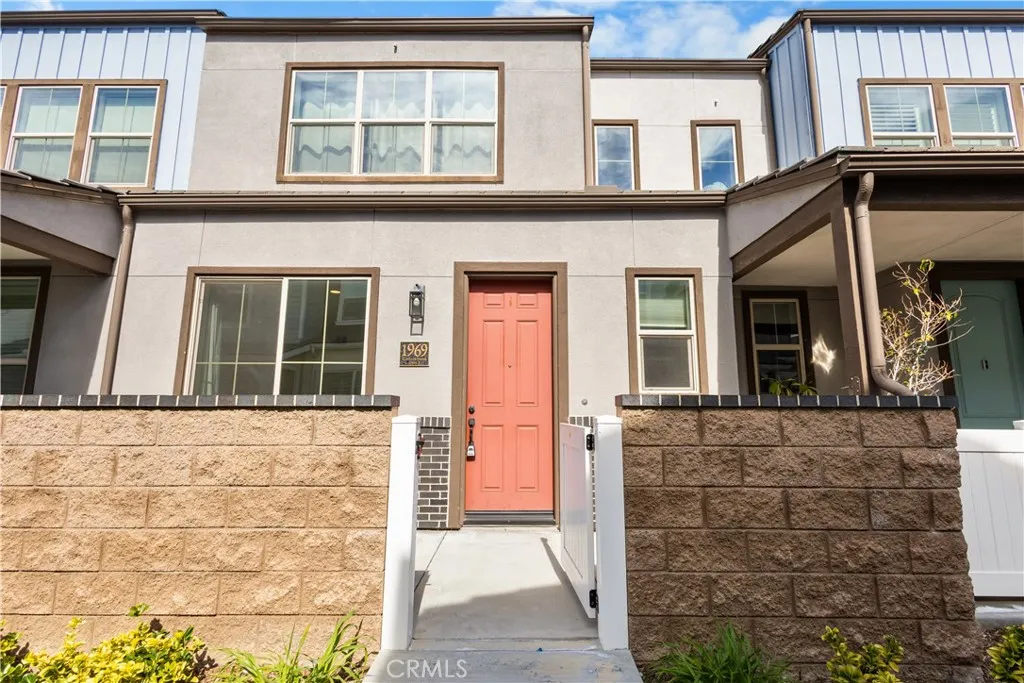 1969 Cottage Drive Unit 3, Simi Valley, CA 93065