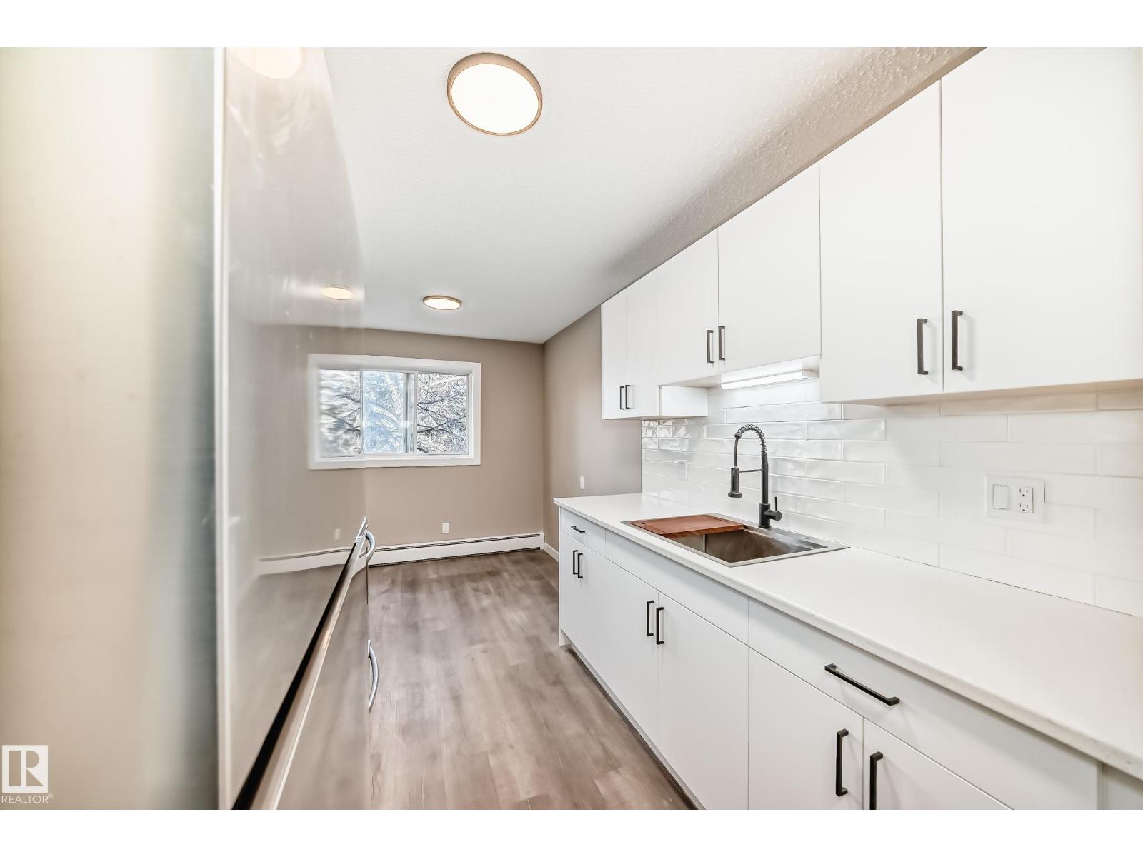 Additional image 5 of 28-11255 31 Avenue NW, Edmonton, AB, T6J3V6