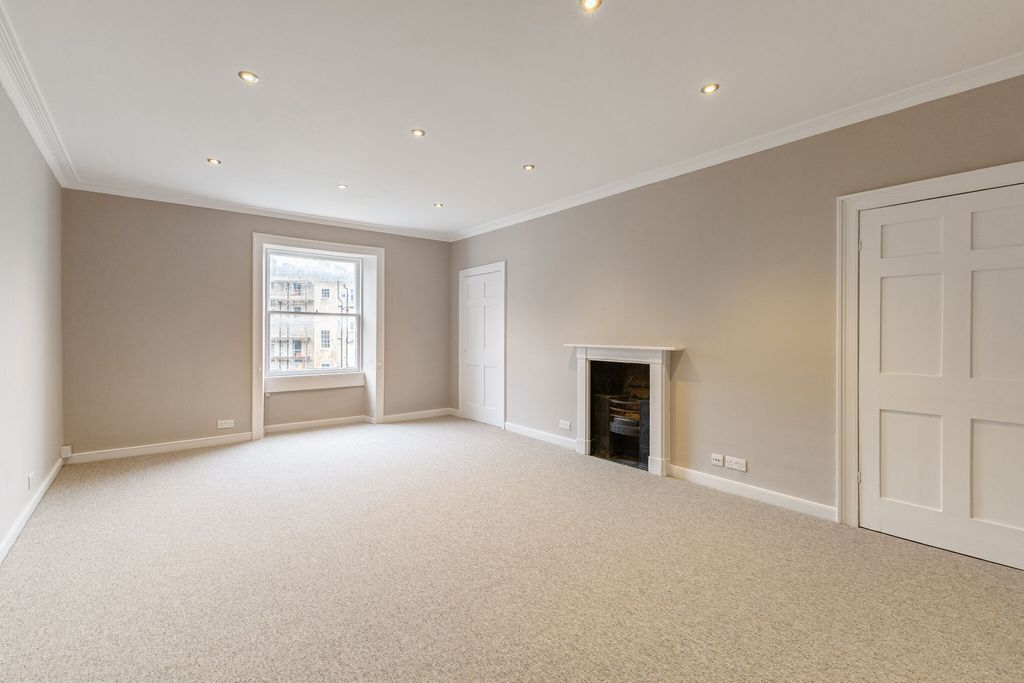 Additional image 11 of 4 bed flat for saleCavendish Place, Bath BA1