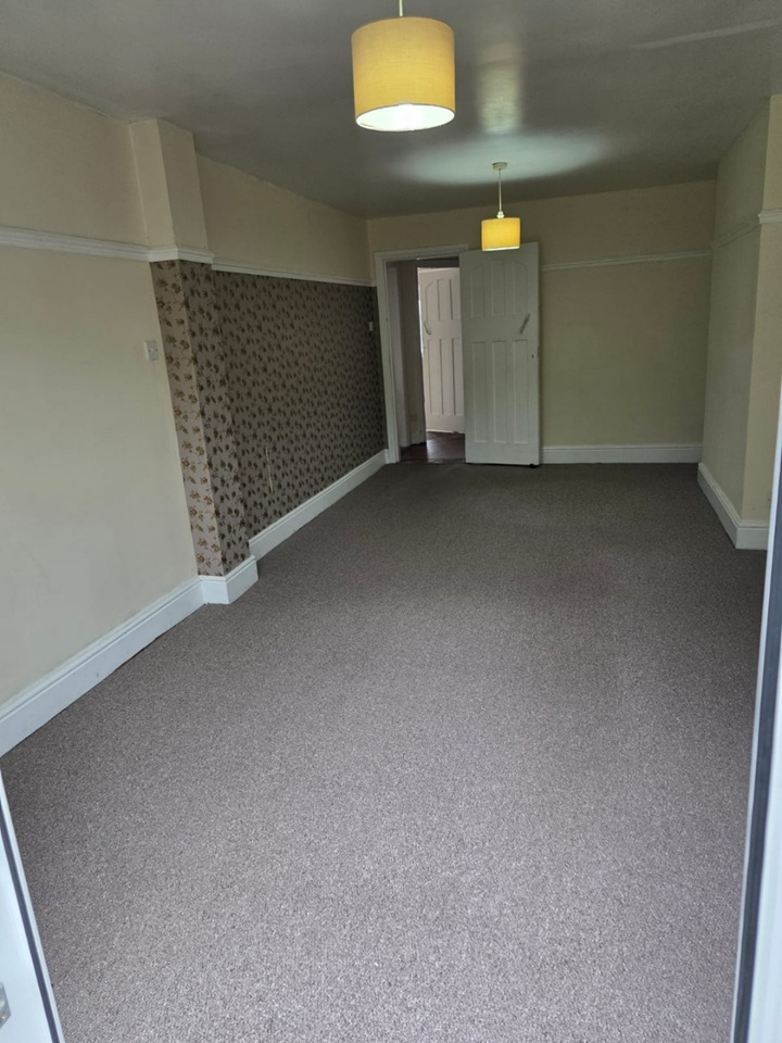 Additional image 9 of 4 Bed Semi-Detached House, Birmingham, B14, N1 7GU