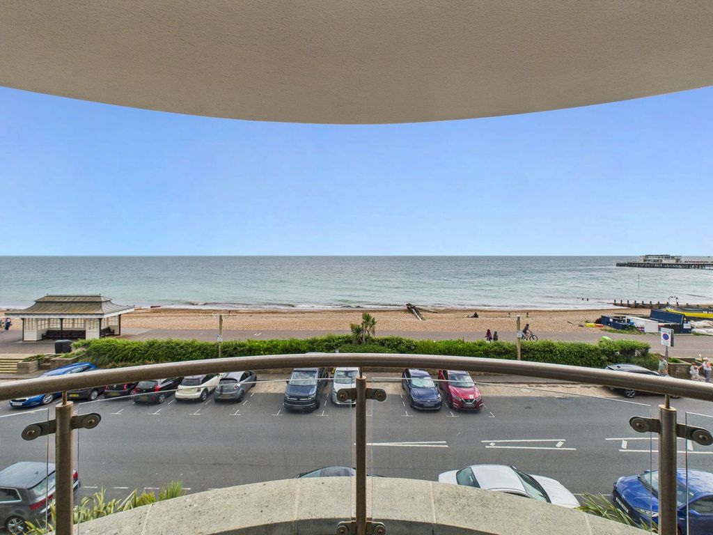 Additional image 2 of 3 bed flat for saleSteyne Gardens, Worthing BN11