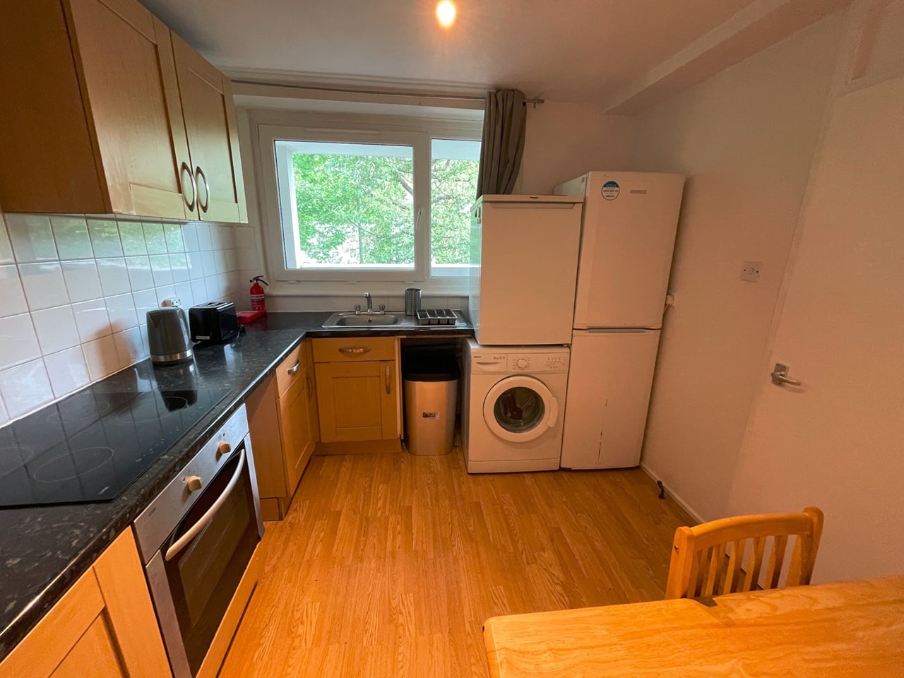 Additional image 8 of Room in a Shared House, Blomfield Court, SW11, SW11 3TL