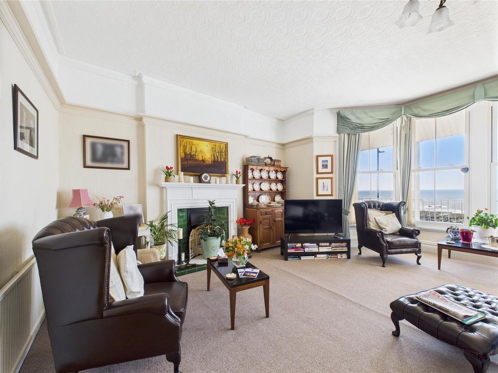 Additional image 5 of 2 bed flat for saleEsplanade, Porthcawl CF36