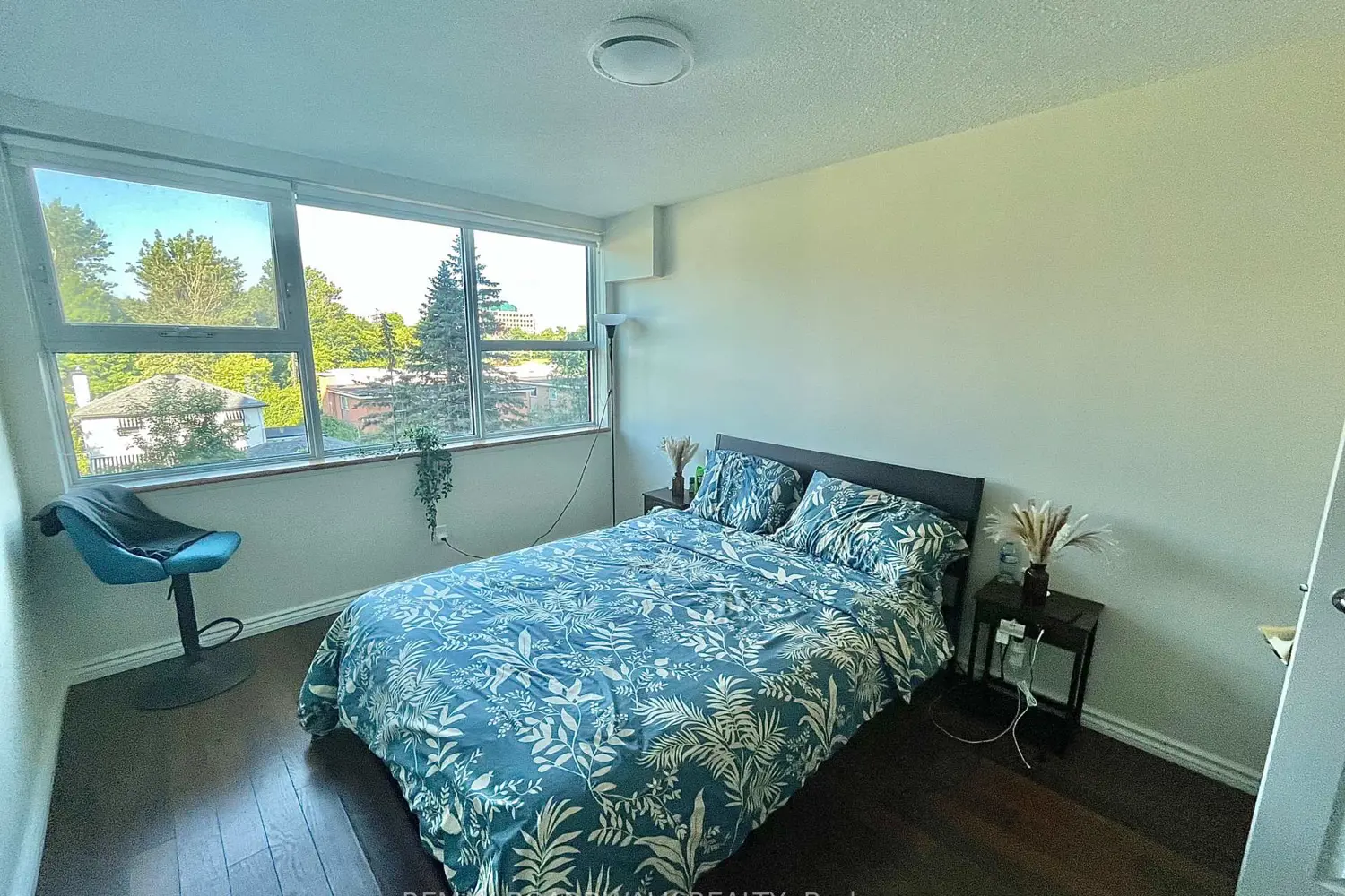 Additional image 4 of 555 Brittany Drive 407