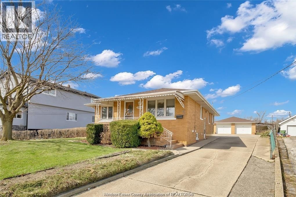 Additional image 8 of UPPER-2144 Grand Marais East, Windsor, ON, N8W1W2