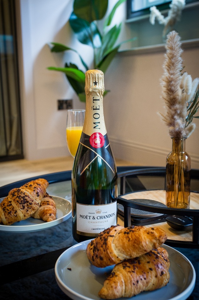 Additional image 13 of 2 Bed Flat, Charlotte Street, M1, N1 7GU