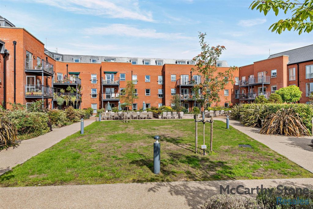 Additional image 28 of 2 bed flat for saleMonument Place, Endless Street, Salisbury SP1