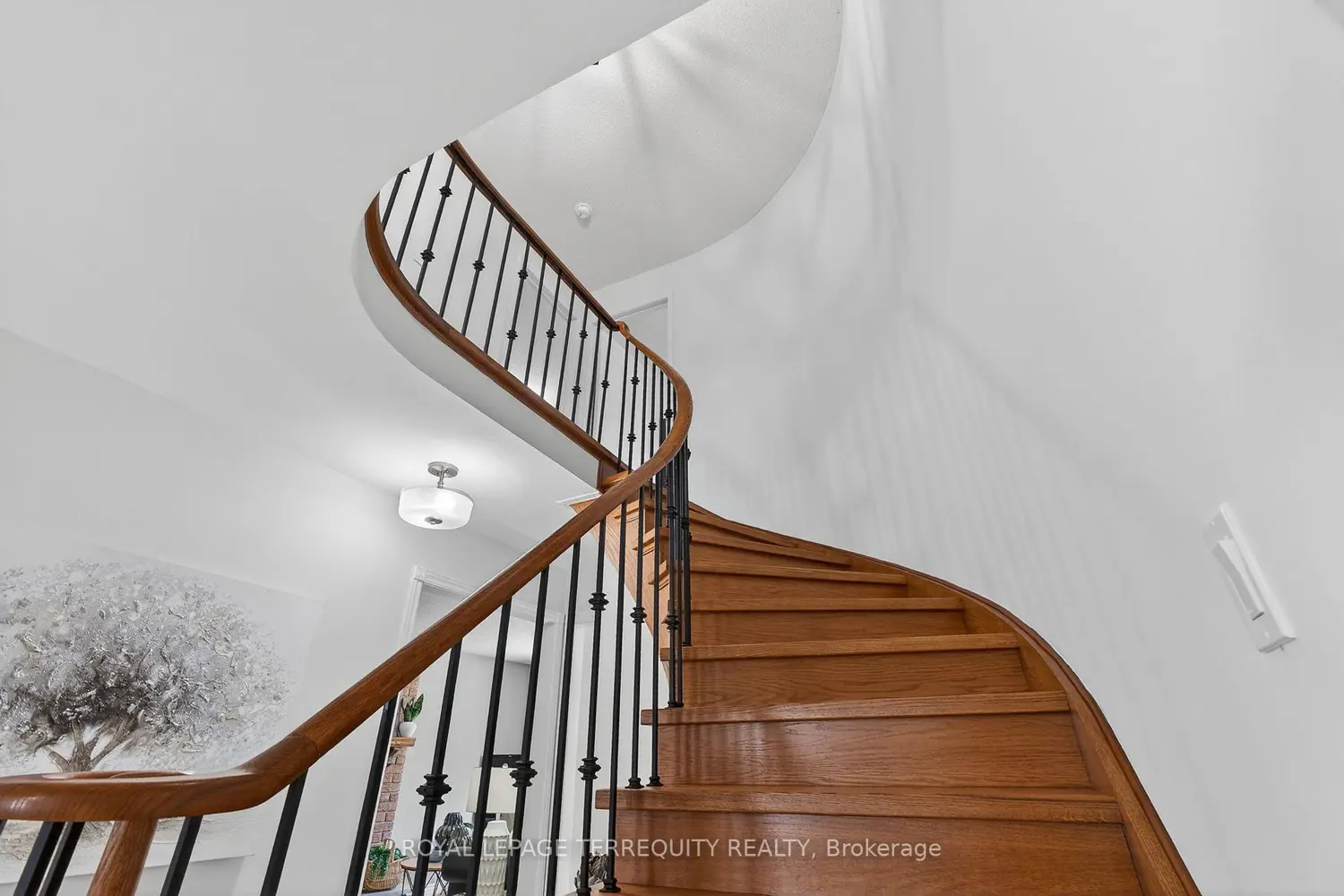 Additional image 8 of 3591 Kelso Crescent