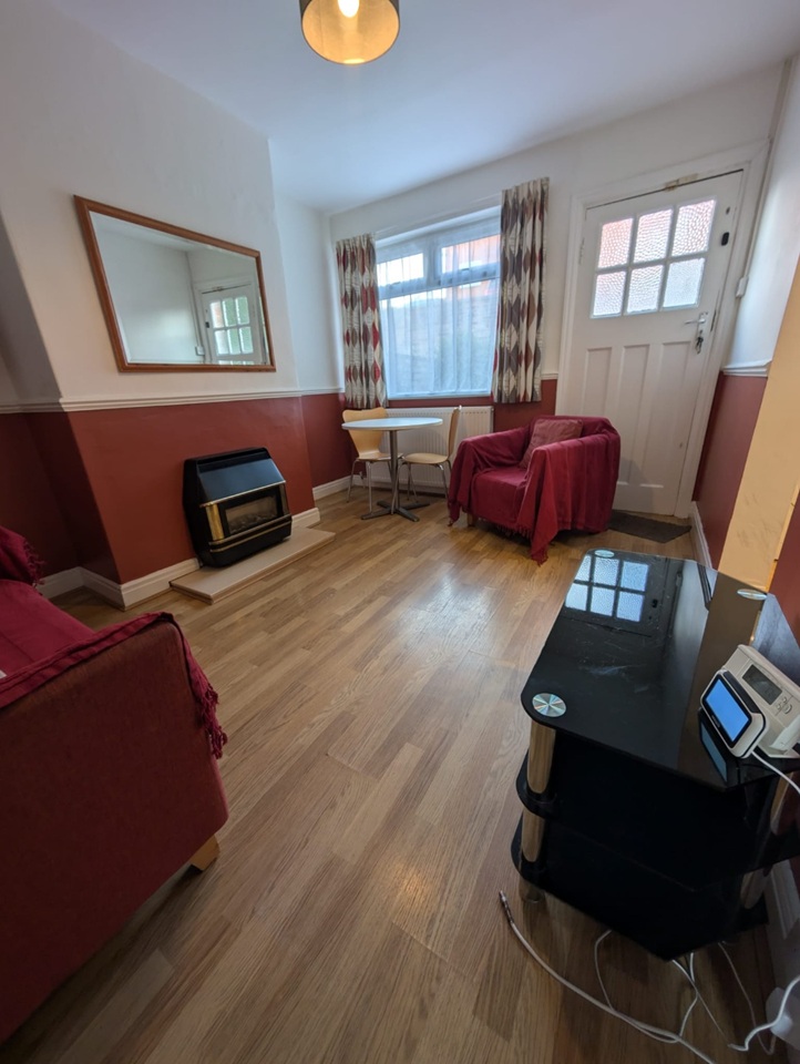 Additional image 5 of 3 Bed Semi-Detached House, Kelso Gardens, LS2, N1 7GU