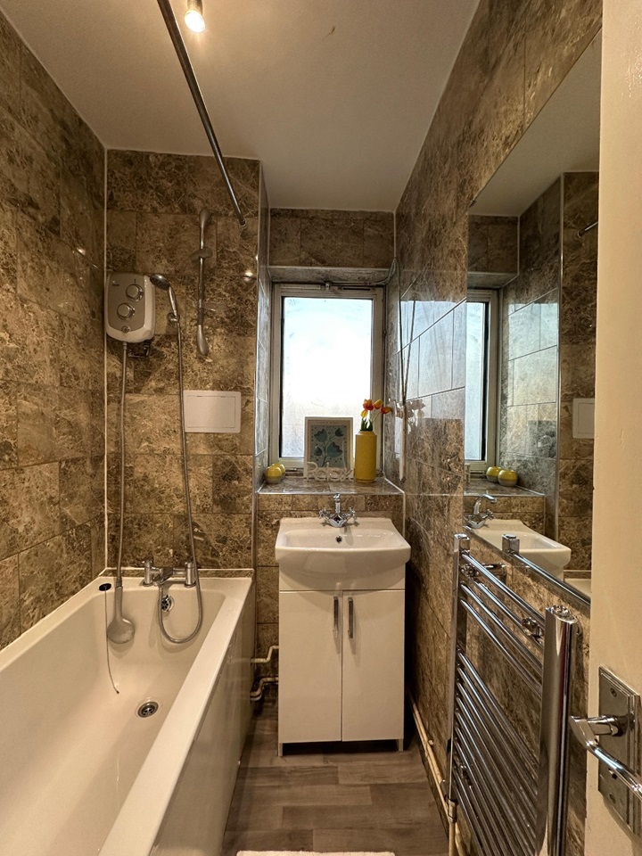 Additional image 9 of Room in a Shared Flat, Delafield House, E1, N1 7GU