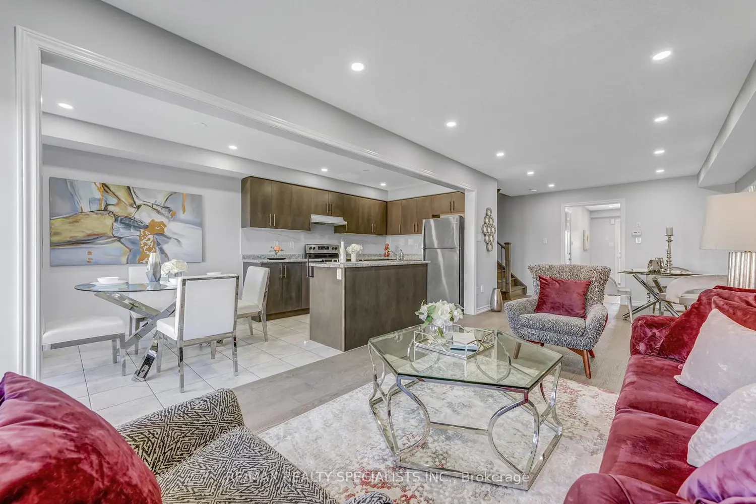 Additional image 3 of 740 Linden Drive 4