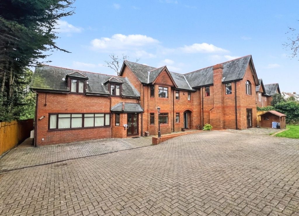 9 bed detached house for sale17 Cefn-Coed Road, Cyncoed, Cardiff, 6An, South Wales CF23