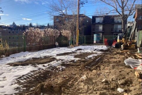 Additional image 7 of 2310 17 Street SW, Calgary, AB, T2T 4M6