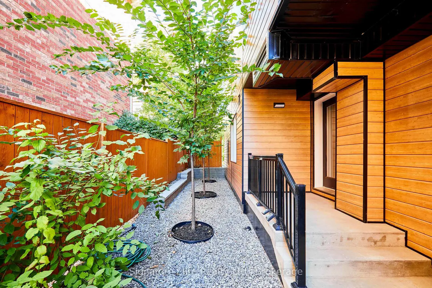 Additional image 13 of 45 Connaught Avenue 203