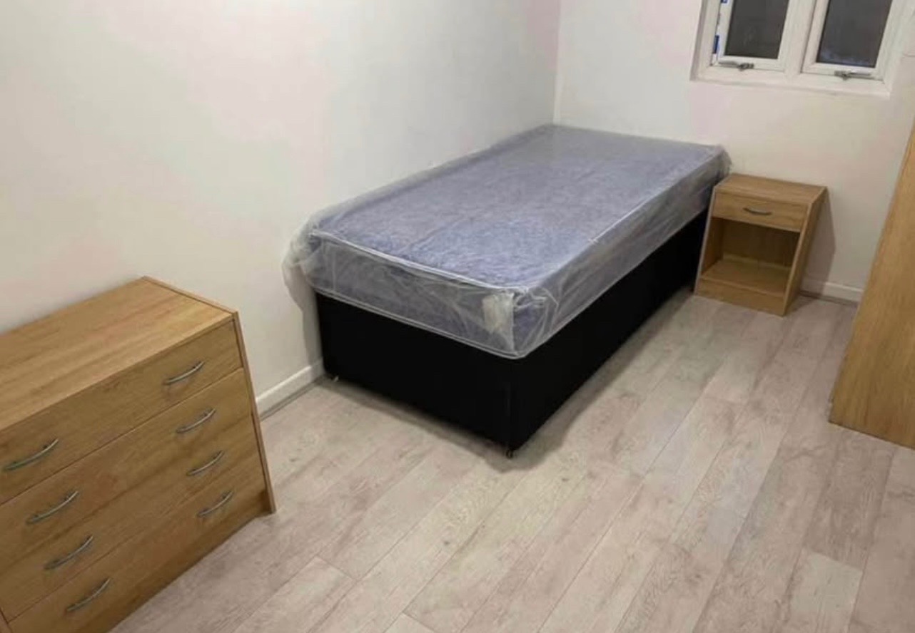 Additional image 5 of Room in a Shared House, Hathersage Road, B42, N1 7GU