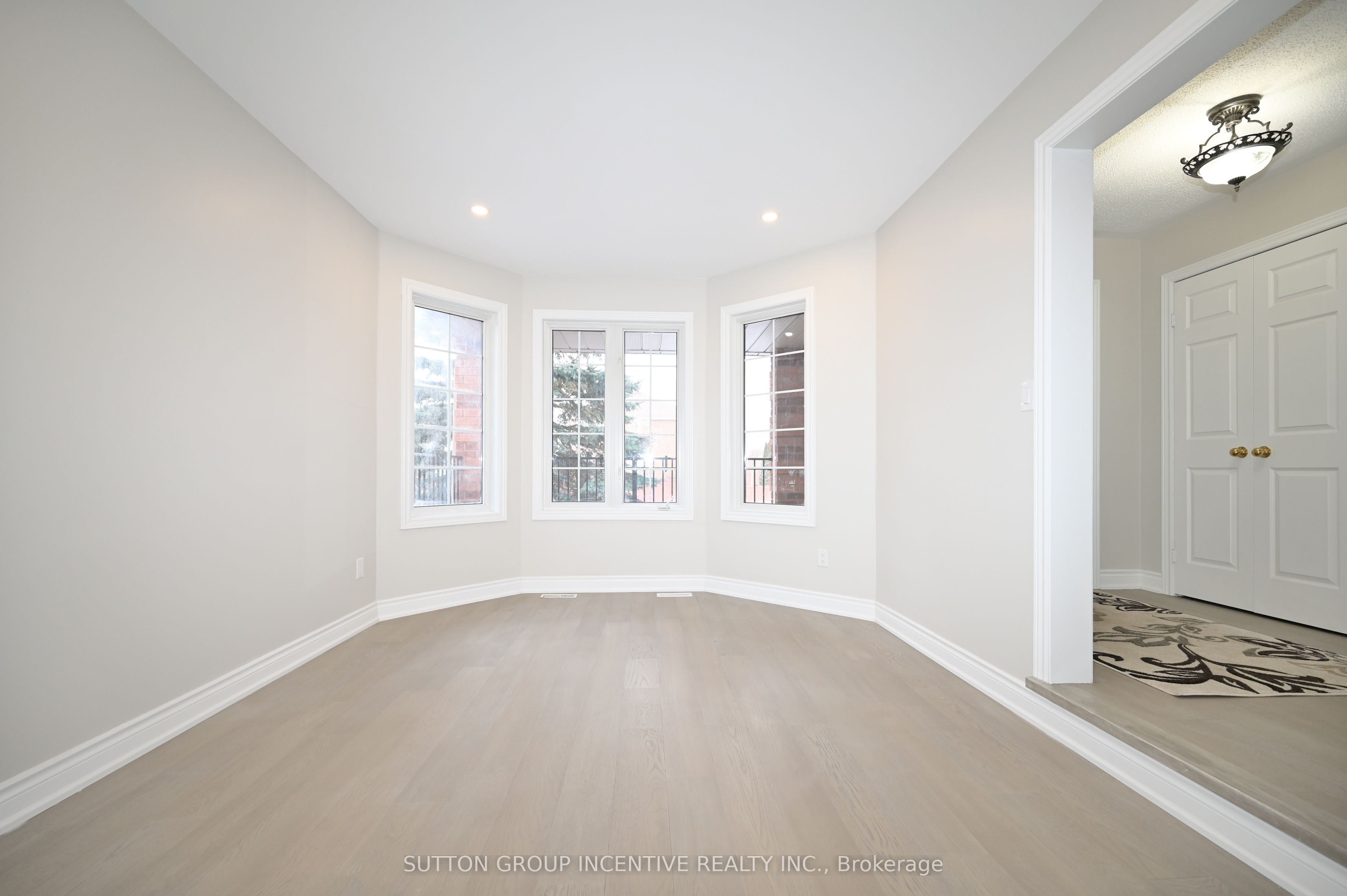 Additional image 2 of 109 Esther Drive, Barrie, ON, L4N 0V8