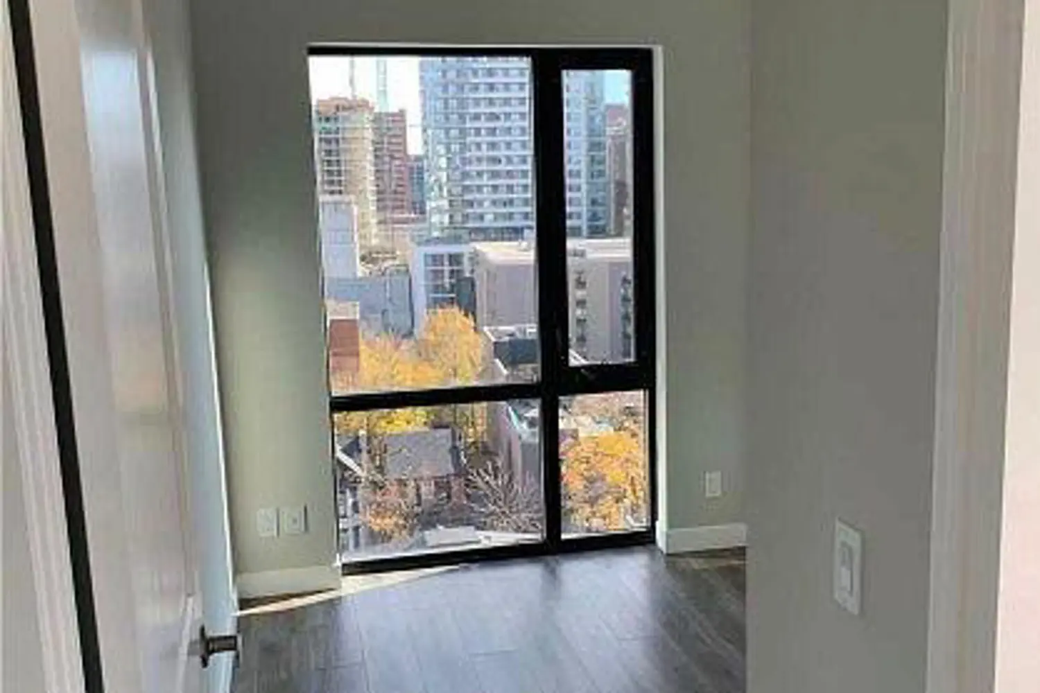 Additional image 6 of 15 Queen Street 1114