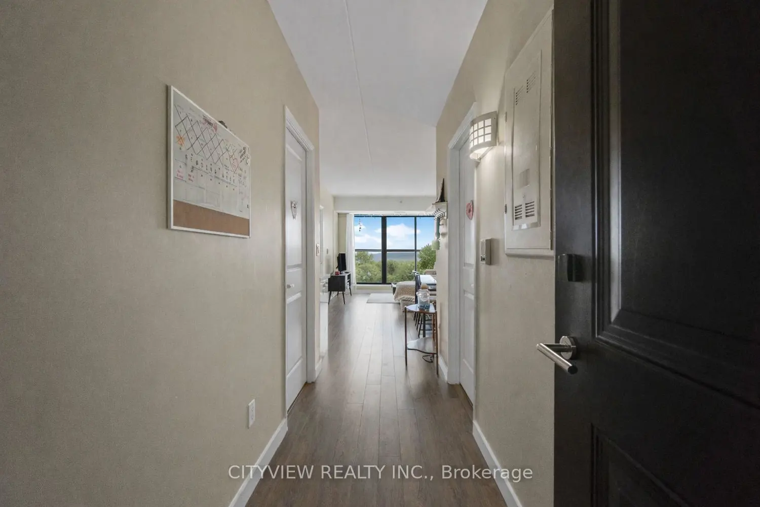 Additional image 5 of 1291 Gordon Street 414