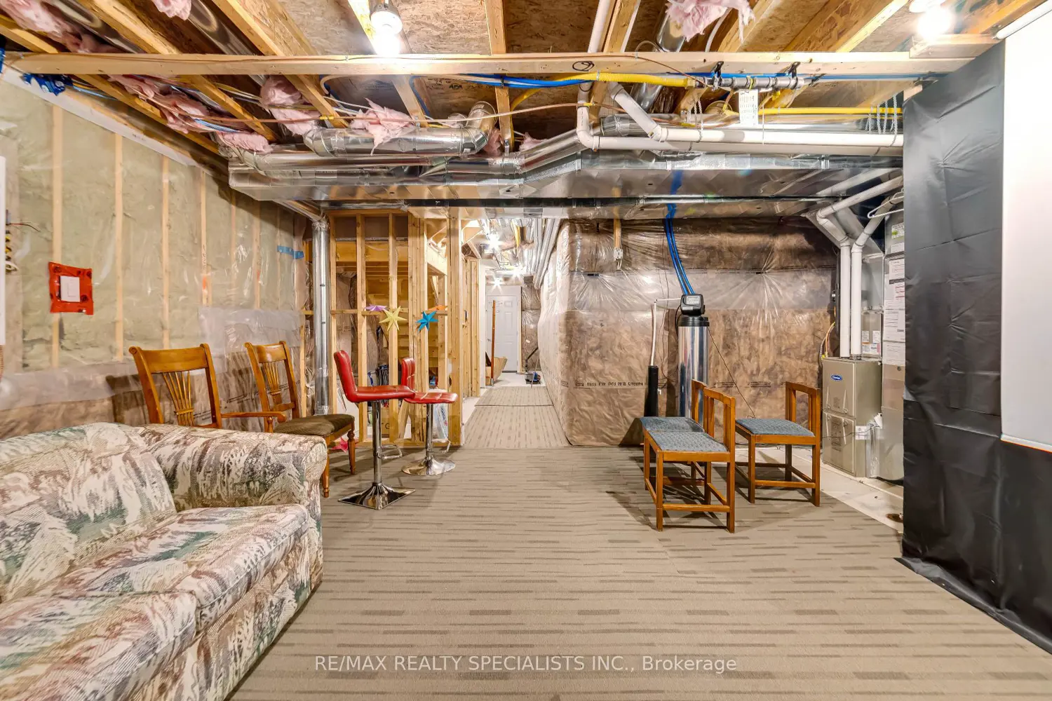 Additional image 18 of 100 Hollywood Court 53