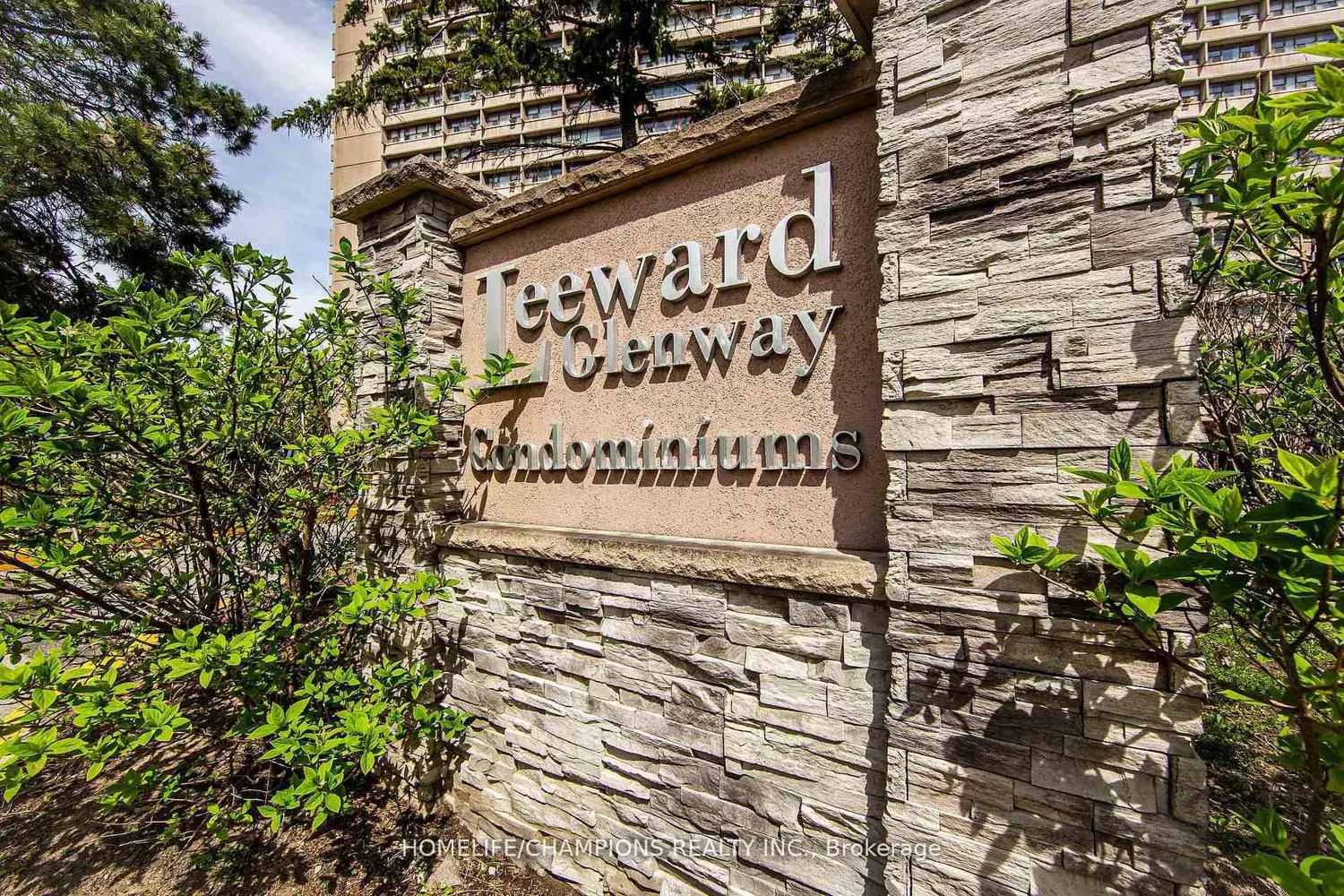 100 Leeward Glenway 1210