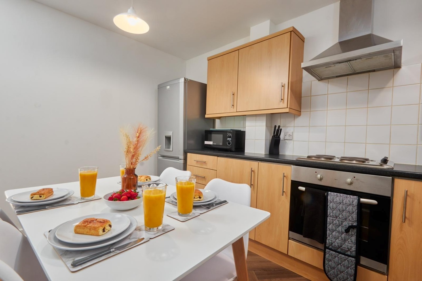 Additional image 7 of 2 Bed Flat, St. Michaels Lane, LS6, N1 7GU