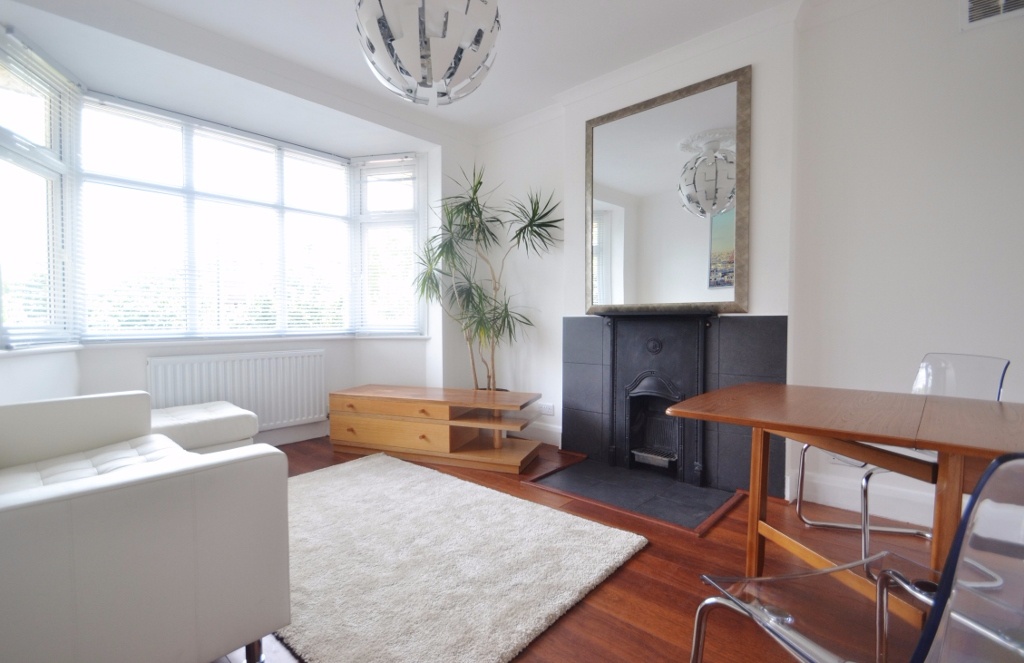 Additional image 2 of 2 Bed Flat, Buller Close, SE15, N1 7GU