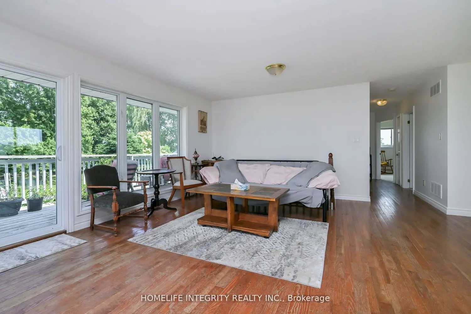 Additional image 6 of 7145 Fourth Line