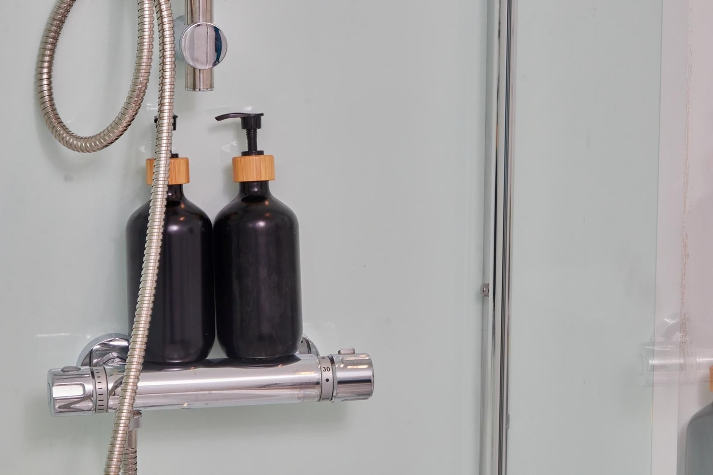 Additional image 18 of 2 Bed Flat, St. Michaels Lane, LS6, N1 7GU