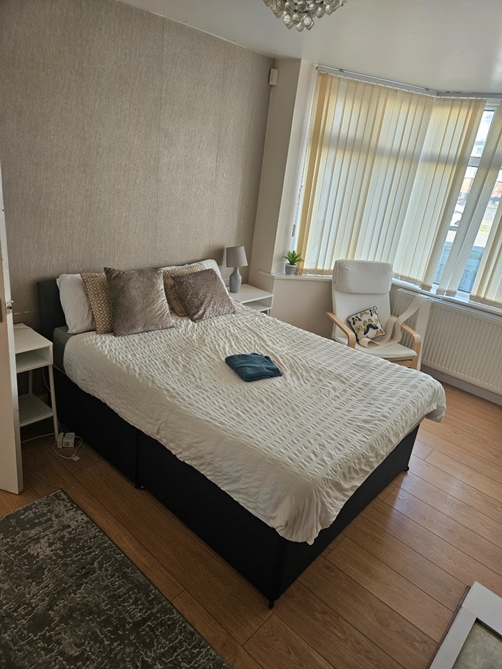 Additional image 3 of 5 Bed Semi-Detached House, Elmbridge Road, B44, N1 7GU