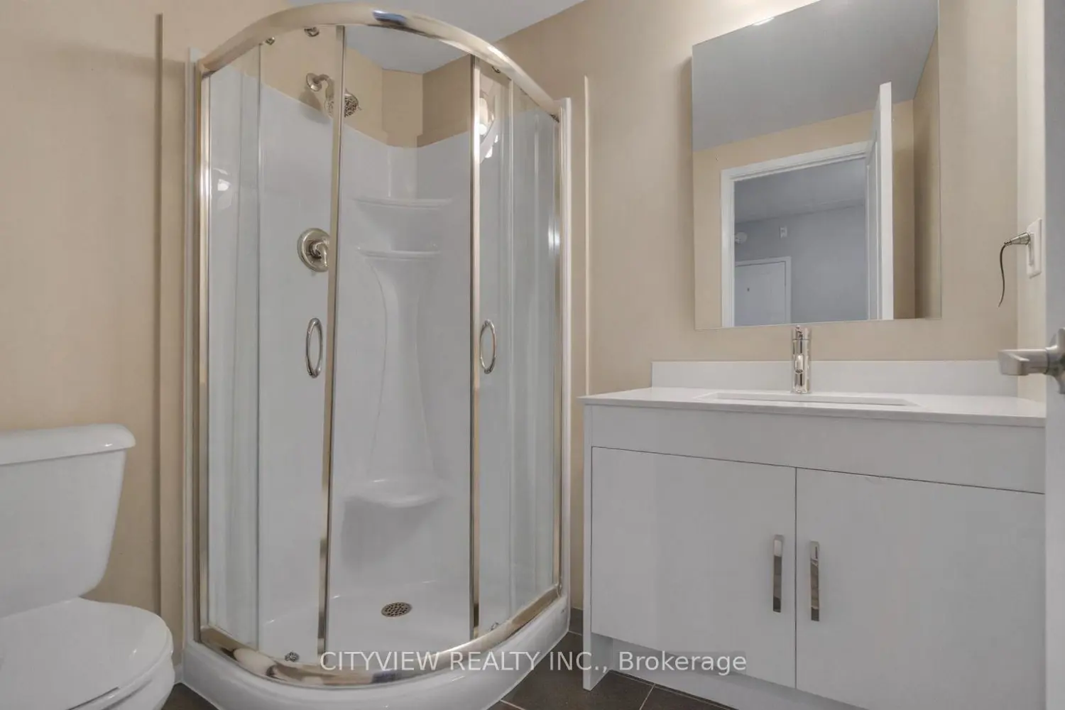 Additional image 17 of 1291 Gordon Street 414