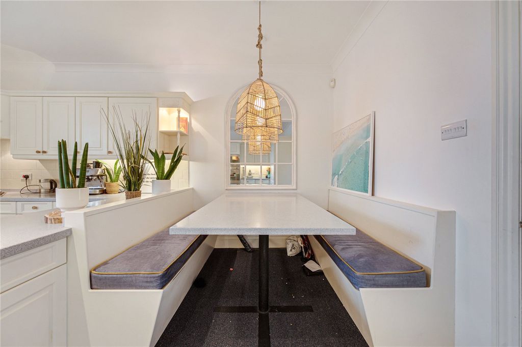 Additional image 7 of 4 bed flat for saleBridge House, Bridge Court, Harrogate Road, Harewood, Leeds LS17