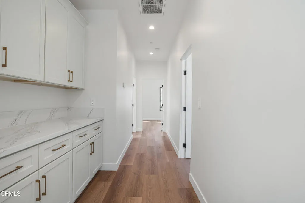 Additional image 67 of 136 N Oakview Drive Unit 102, Thousand Oaks, CA 91362