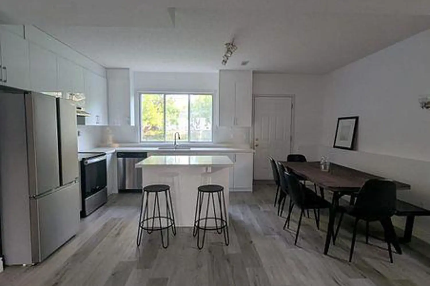 Additional image 6 of 201 Garden Avenue