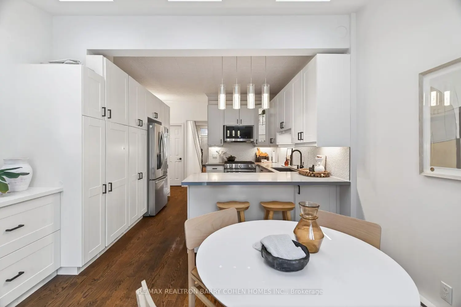 Additional image 10 of 198 Macpherson Avenue