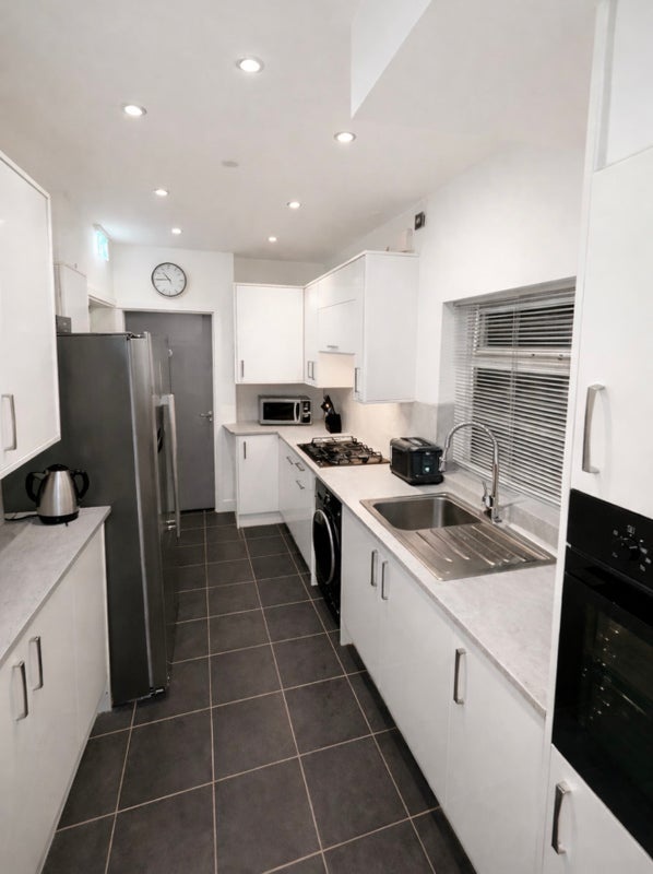 Additional image 2 of Room in a Shared House, Wellington St, LS1, N1 7GU