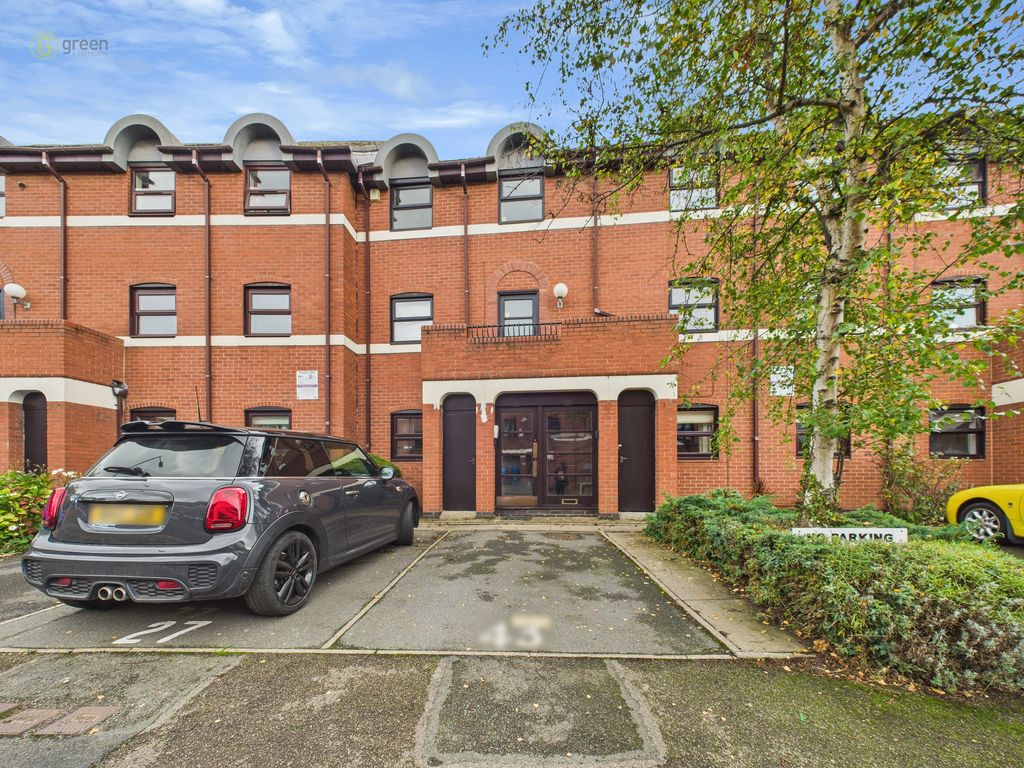 2 bed flat for saleAlexandra Mews, Tamworth B79