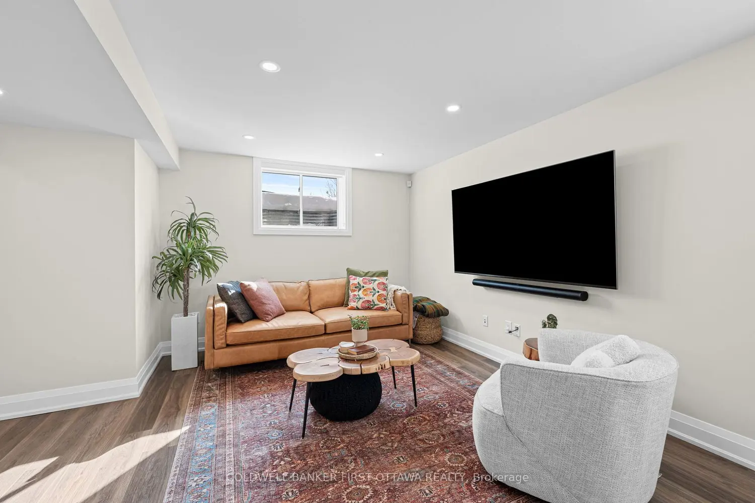 Additional image 17 of 43 Deerfox Drive