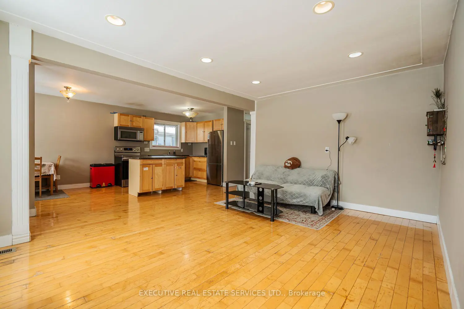 Additional image 11 of 268 Ross Avenue