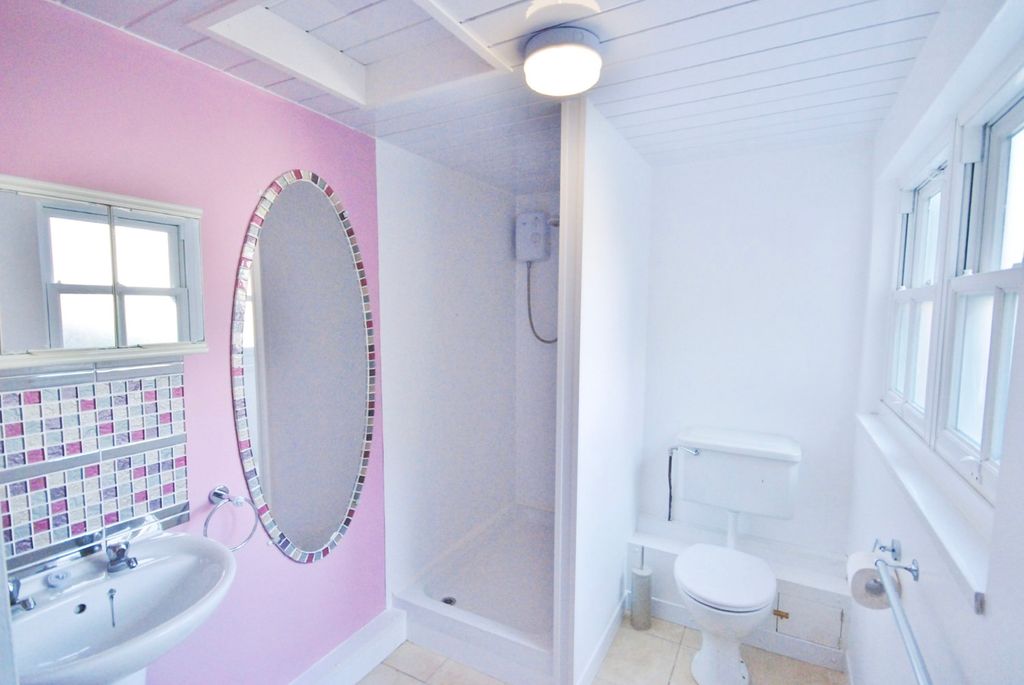 Additional image 6 of 3 bed flat for saleQueen Street, Aberystwyth SY23