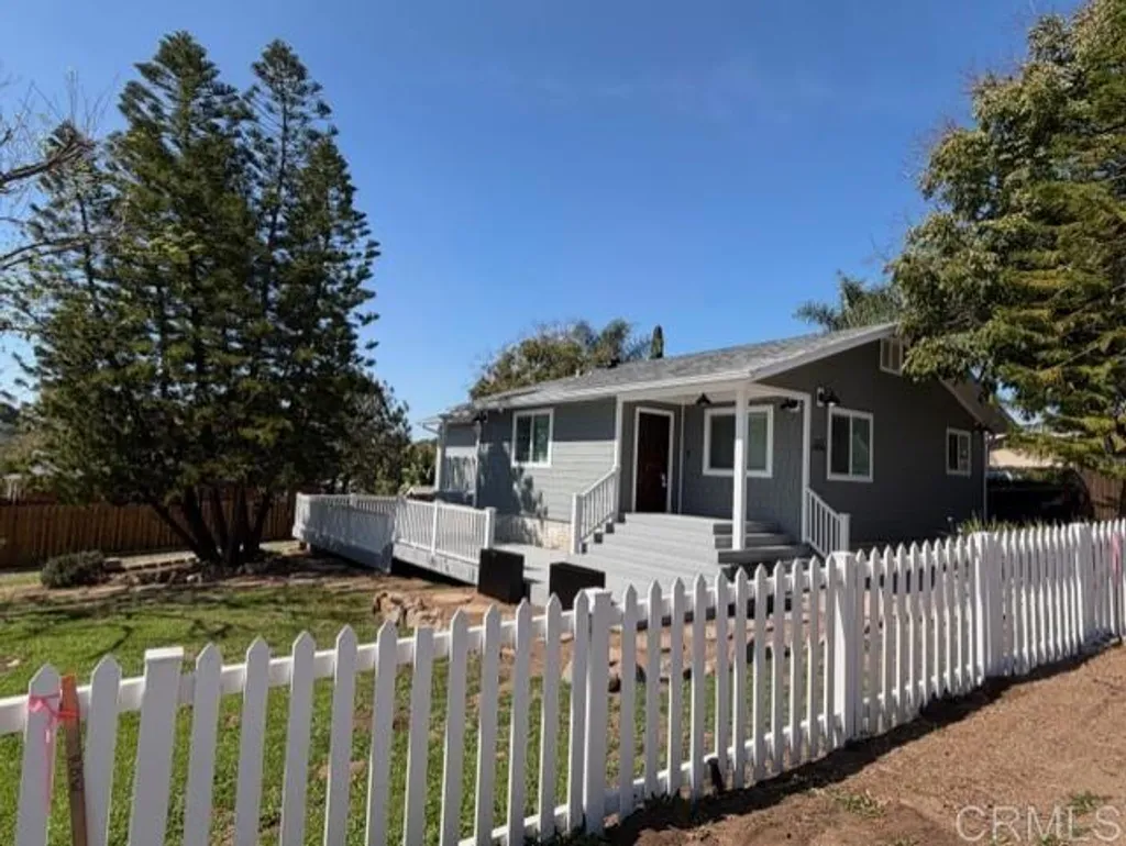 Additional image 5 of 1743 La Cresta Blvd, El Cajon, CA 92021