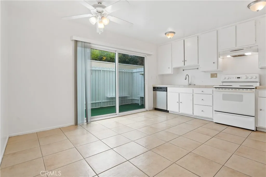 Additional image 42 of 22855 Vanowen Street Unit 2, West Hills, CA 91307