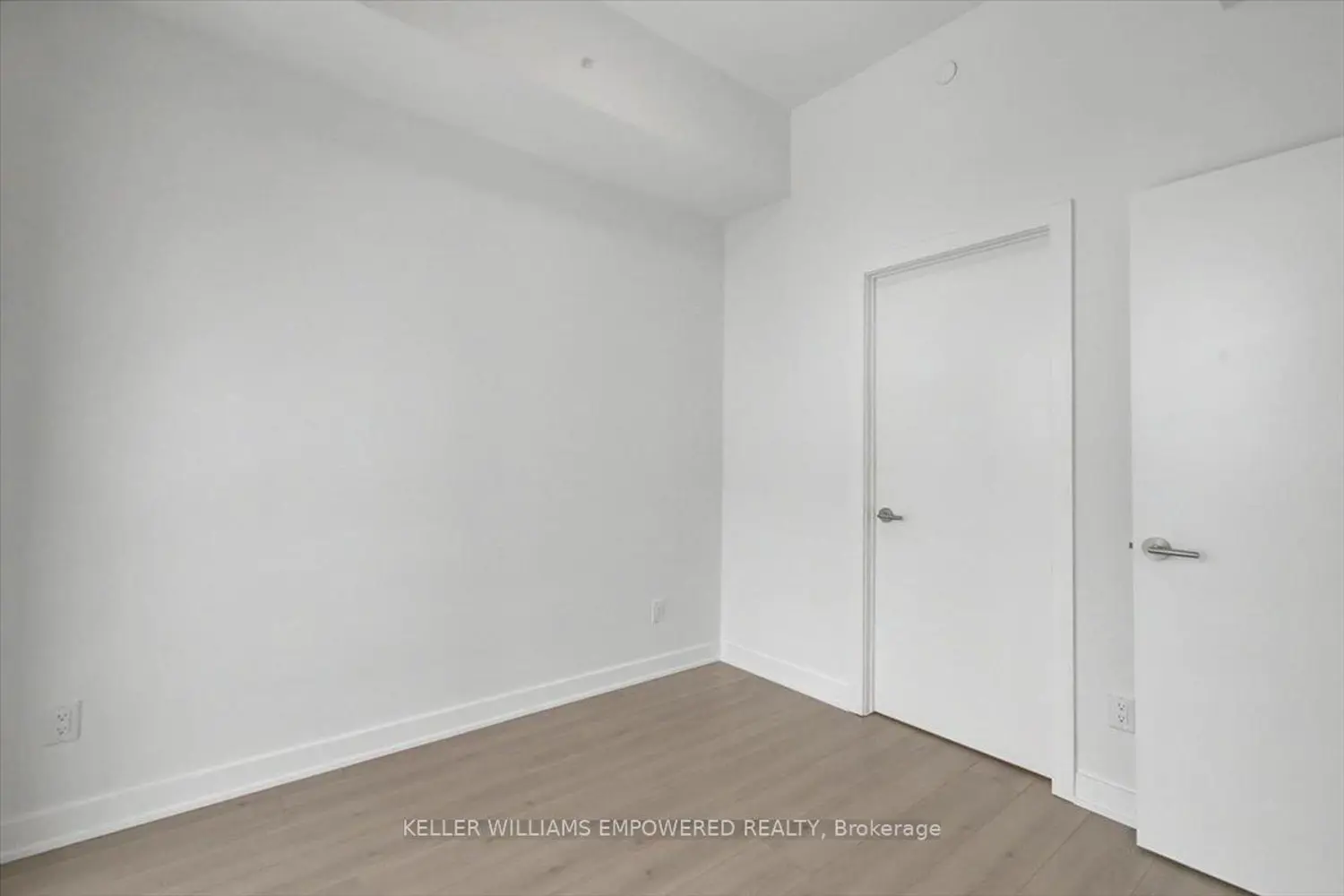 Additional image 14 of 25 Wellington Street 2202