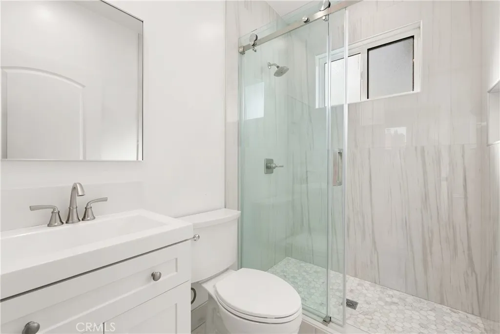 Additional image 8 of 19953 Lassen Street, Chatsworth, CA 91311